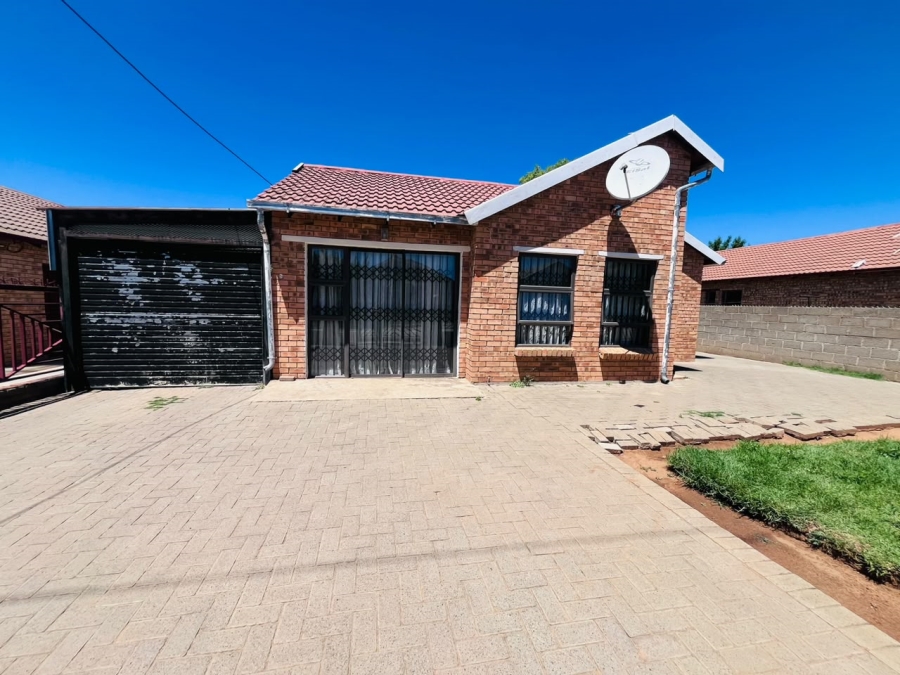 3 Bedroom Property for Sale in Grasslands Free State